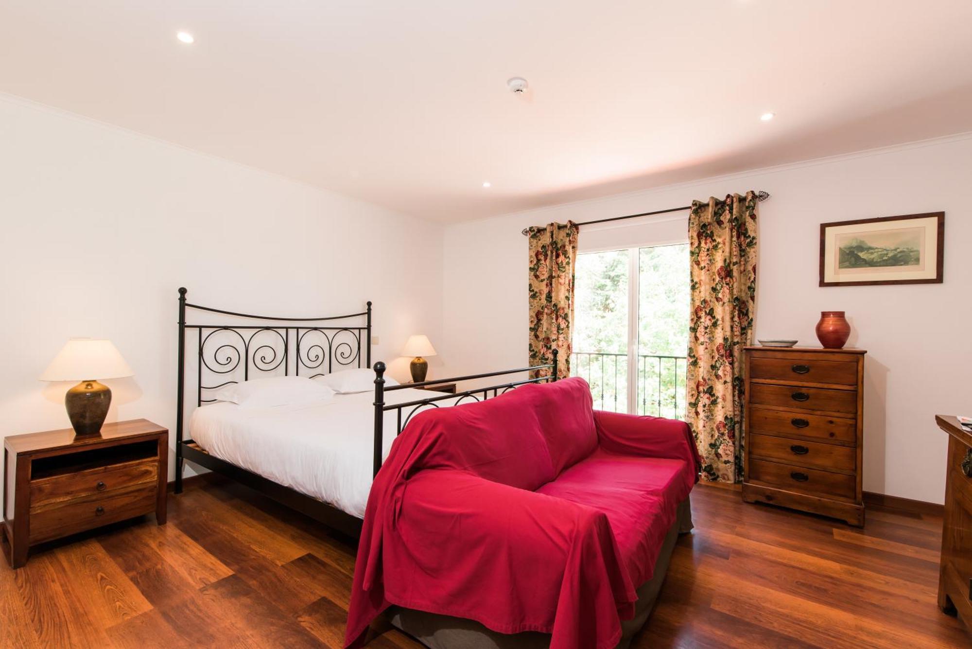 Suite Júnior com Kitchenette e Vista Montanha